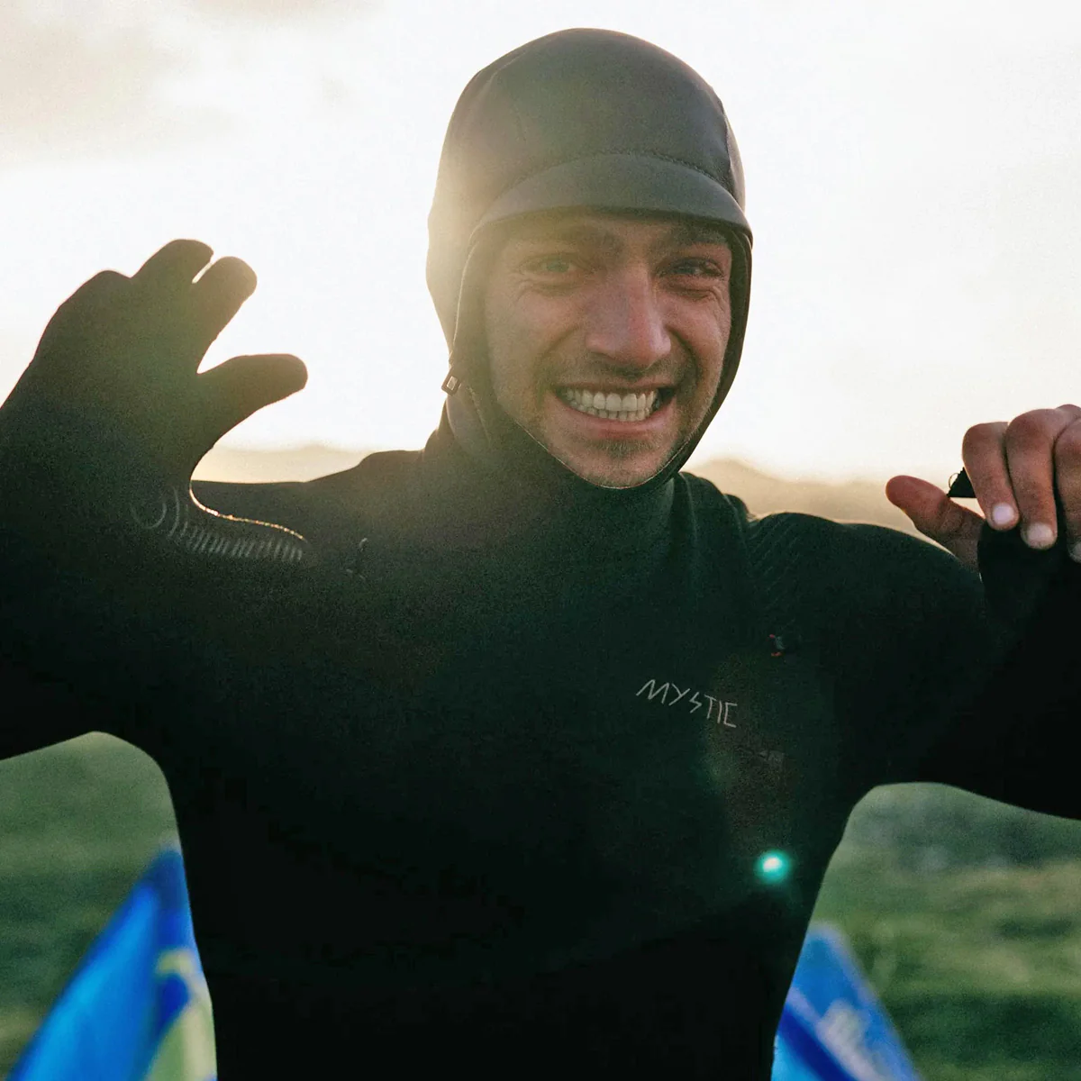 Mystic Supreme 3mm Hood - Image 5